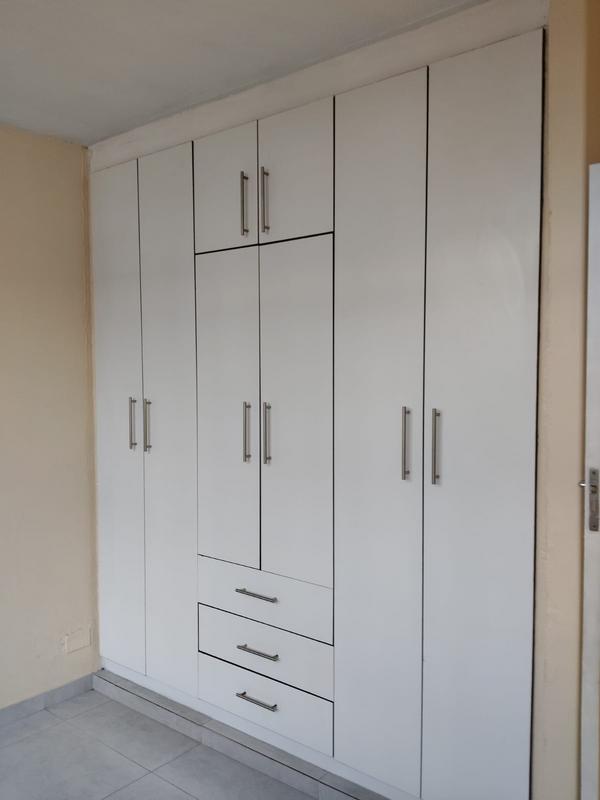 2 Bedroom Property for Sale in Pinetown KwaZulu-Natal