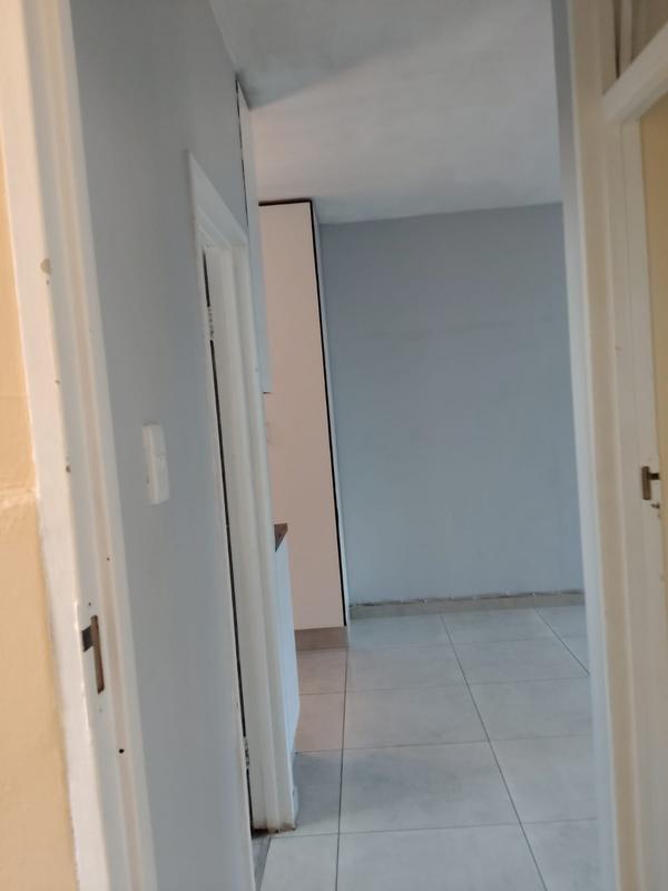2 Bedroom Property for Sale in Pinetown KwaZulu-Natal