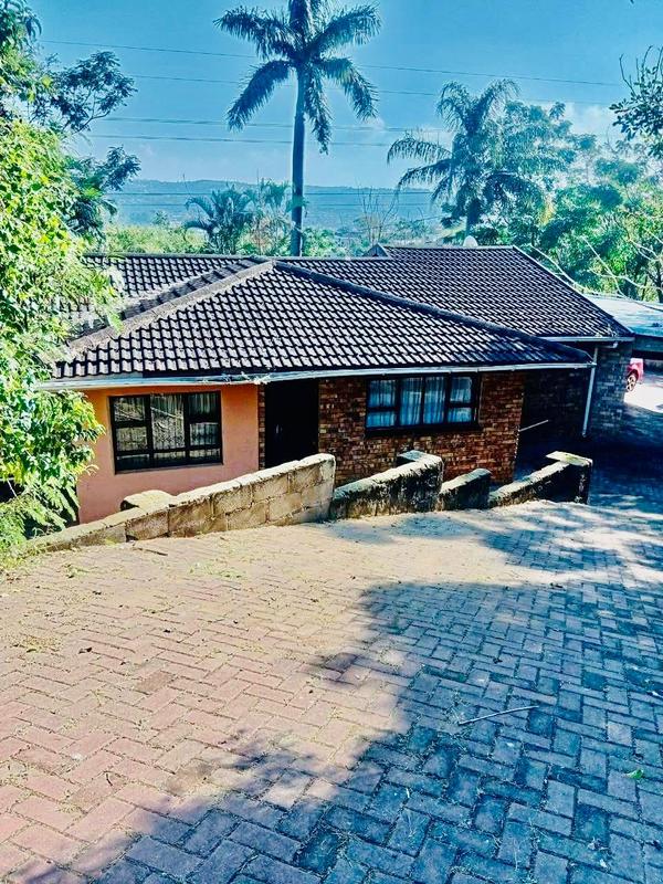 3 Bedroom Property for Sale in Newlands West KwaZulu-Natal
