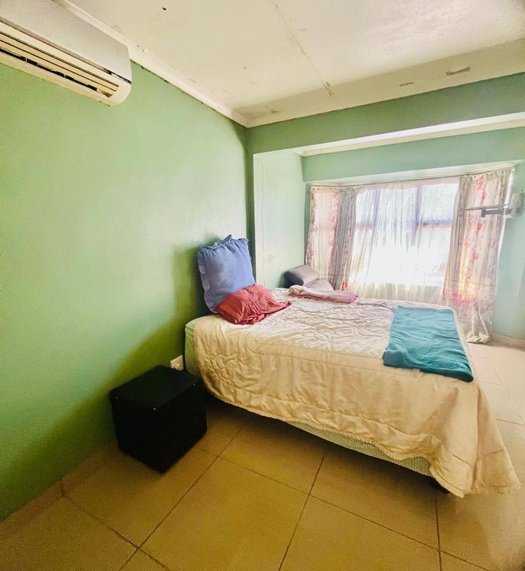 3 Bedroom Property for Sale in Newlands West KwaZulu-Natal