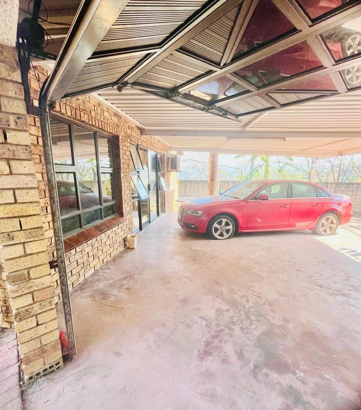 3 Bedroom Property for Sale in Newlands West KwaZulu-Natal