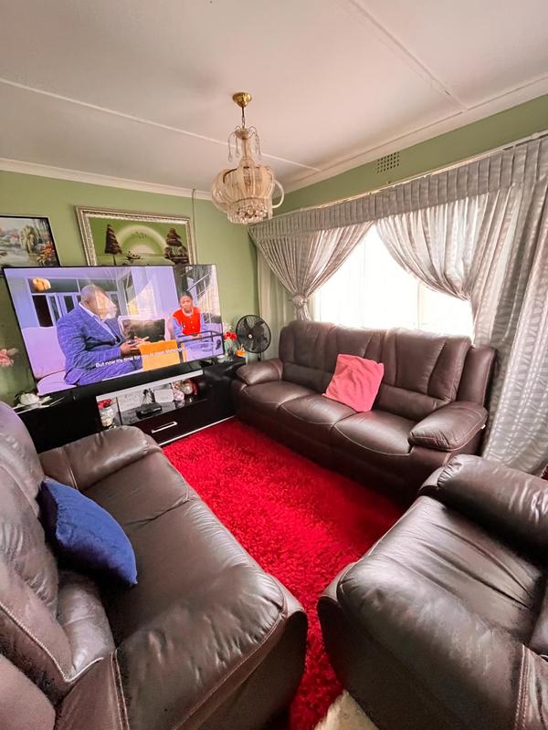 2 Bedroom Property for Sale in Umhlathuze KwaZulu-Natal