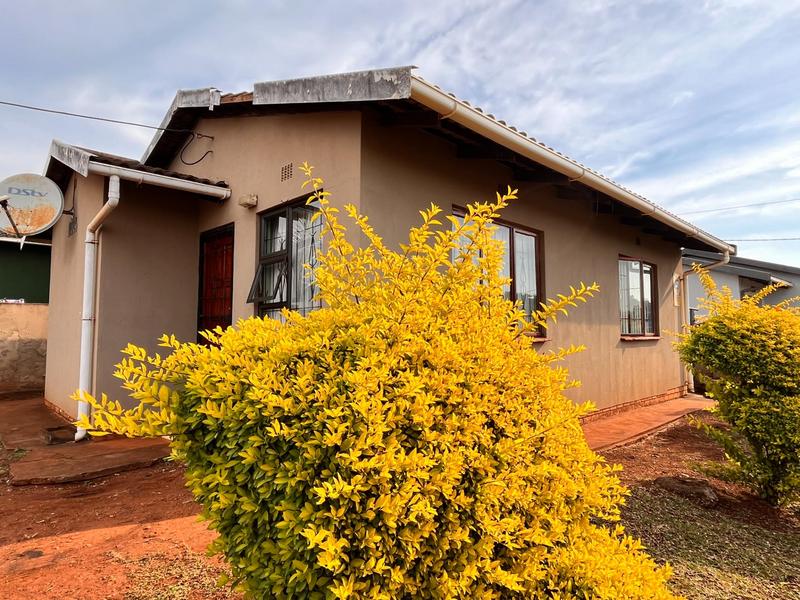 2 Bedroom Property for Sale in Umhlathuze KwaZulu-Natal