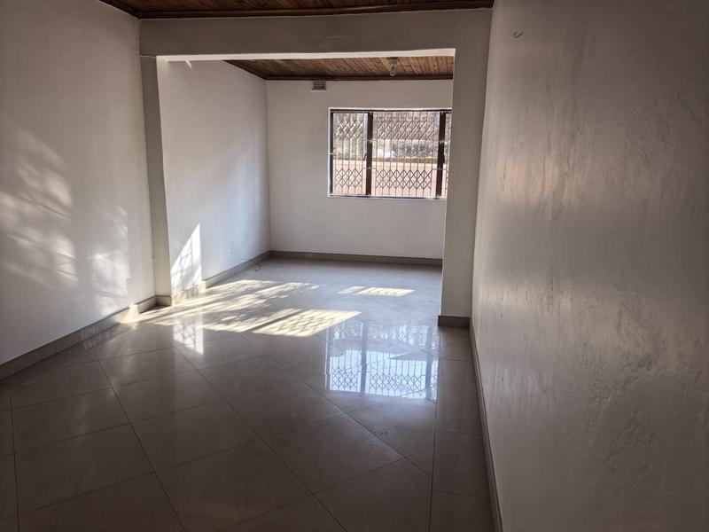 2 Bedroom Property for Sale in Westcliff KwaZulu-Natal