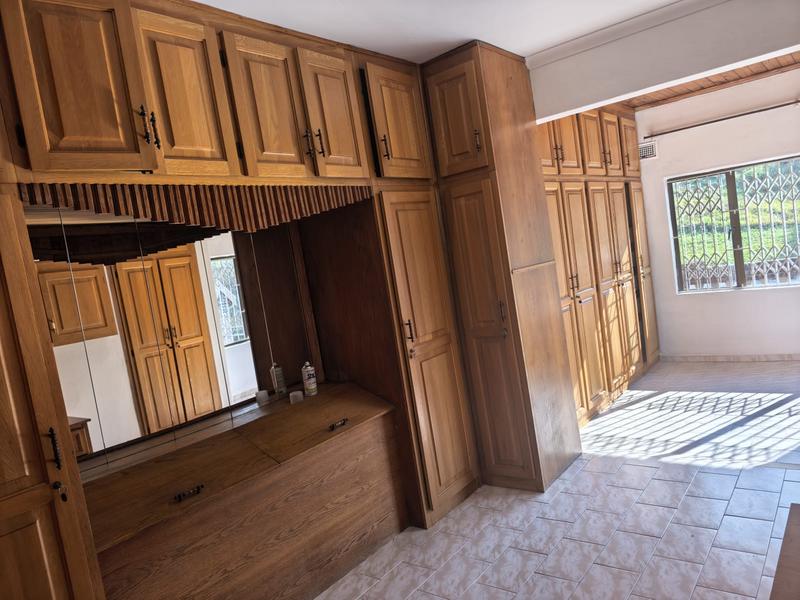 2 Bedroom Property for Sale in Westcliff KwaZulu-Natal