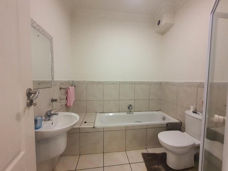 3 Bedroom Property for Sale in Shelly Beach KwaZulu-Natal
