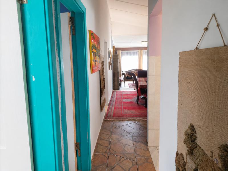 7 Bedroom Property for Sale in Uvongo KwaZulu-Natal
