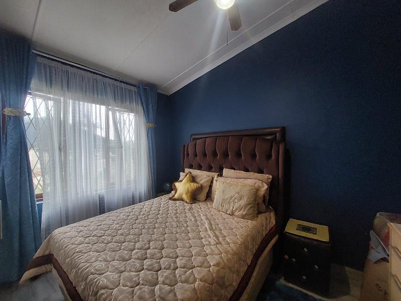7 Bedroom Property for Sale in Uvongo KwaZulu-Natal