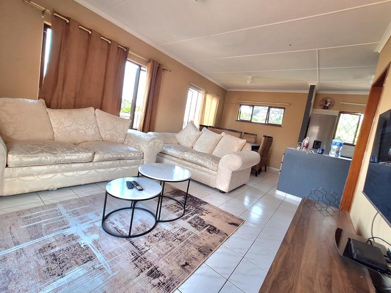 To Let 1 Bedroom Property for Rent in Bluff KwaZulu-Natal