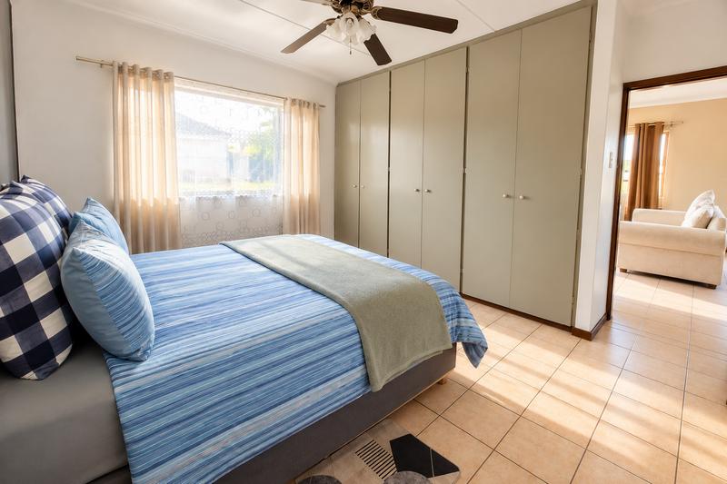 To Let 1 Bedroom Property for Rent in Bluff KwaZulu-Natal