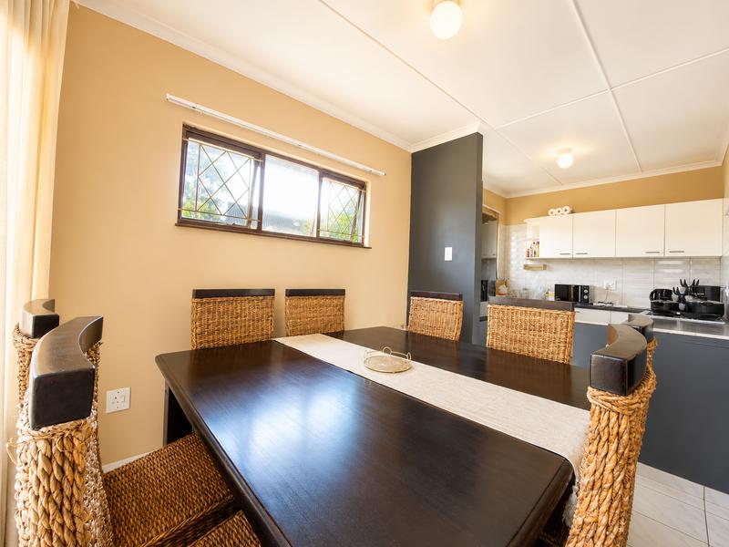 To Let 1 Bedroom Property for Rent in Bluff KwaZulu-Natal