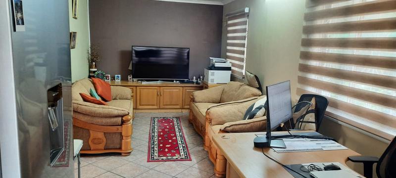 4 Bedroom Property for Sale in Bonela KwaZulu-Natal