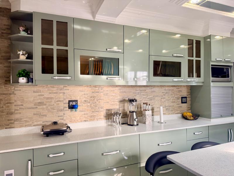 4 Bedroom Property for Sale in Reservoir Hills KwaZulu-Natal