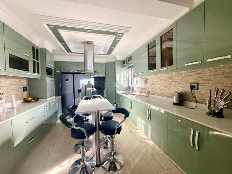 4 Bedroom Property for Sale in Reservoir Hills KwaZulu-Natal