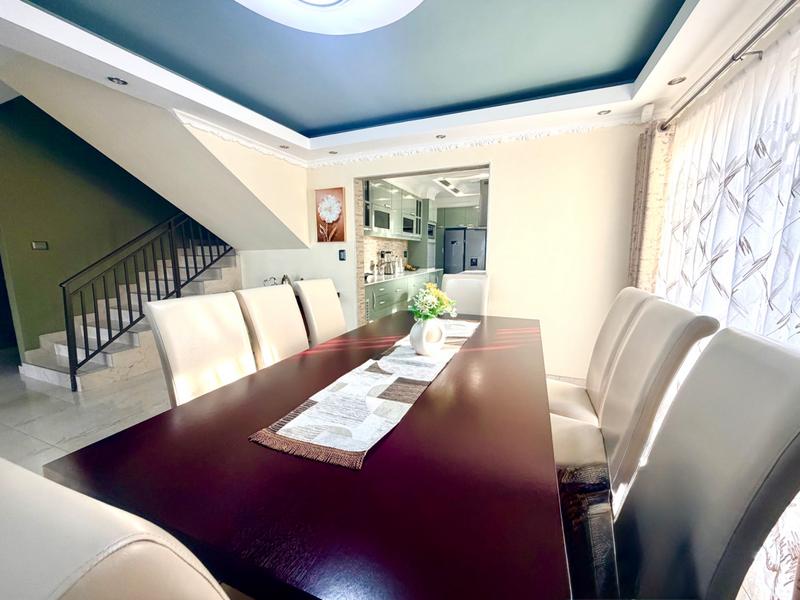 4 Bedroom Property for Sale in Reservoir Hills KwaZulu-Natal