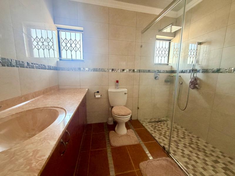 4 Bedroom Property for Sale in Reservoir Hills KwaZulu-Natal