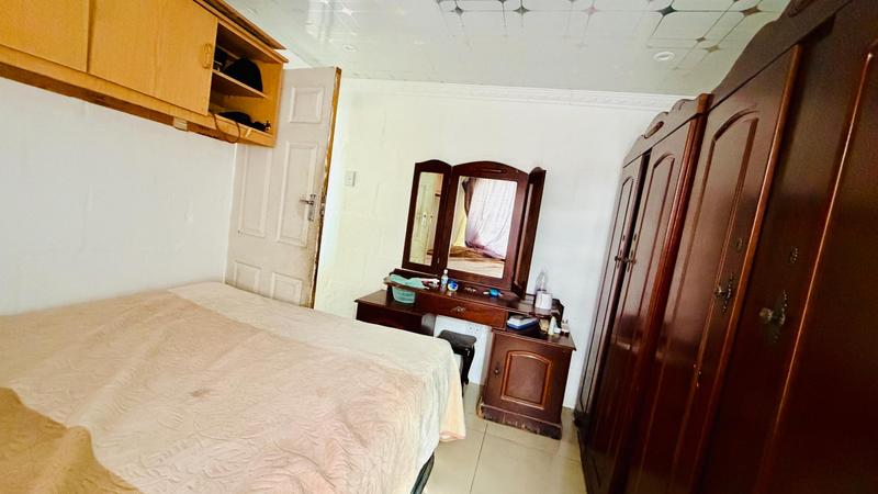 To Let 2 Bedroom Property for Rent in Kwamashu KwaZulu-Natal
