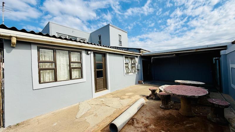 To Let 2 Bedroom Property for Rent in Kwamashu KwaZulu-Natal