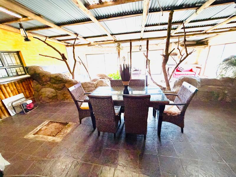 4 Bedroom Property for Sale in Yellowwood Park KwaZulu-Natal