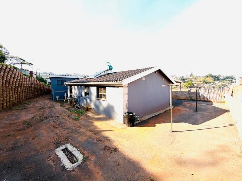 2 Bedroom Property for Sale in Umlazi KwaZulu-Natal