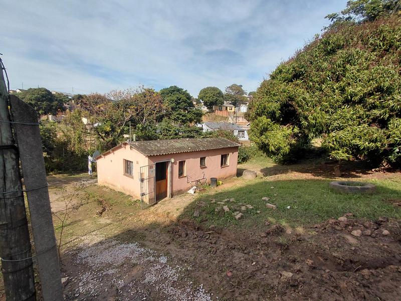 2 Bedroom Property for Sale in Umlazi KwaZulu-Natal