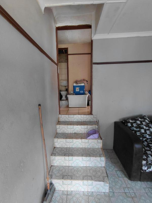 2 Bedroom Property for Sale in Umlazi KwaZulu-Natal