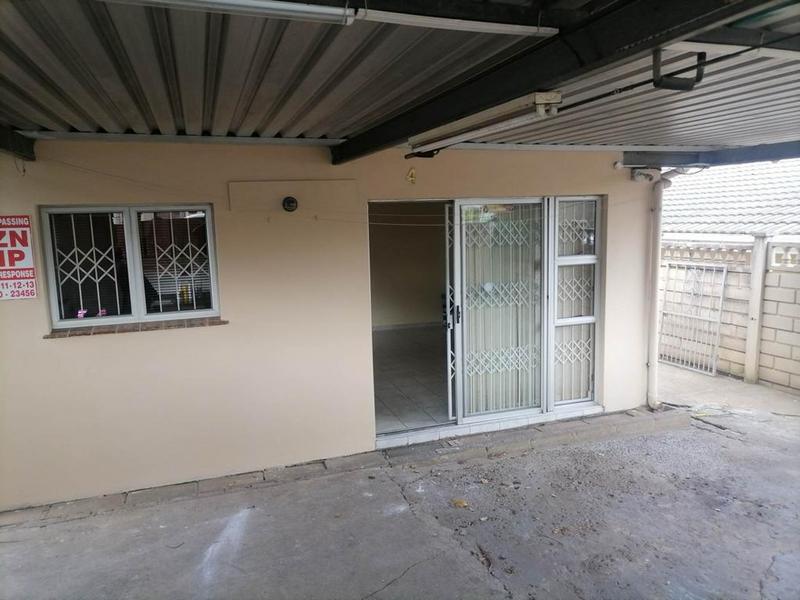 3 Bedroom Property for Sale in Clayfield KwaZulu-Natal