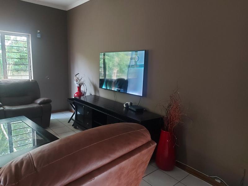 3 Bedroom Property for Sale in Birdswood KwaZulu-Natal