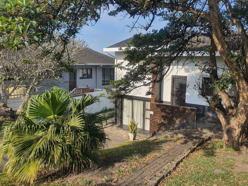 3 Bedroom Property for Sale in St Michaels On Sea KwaZulu-Natal