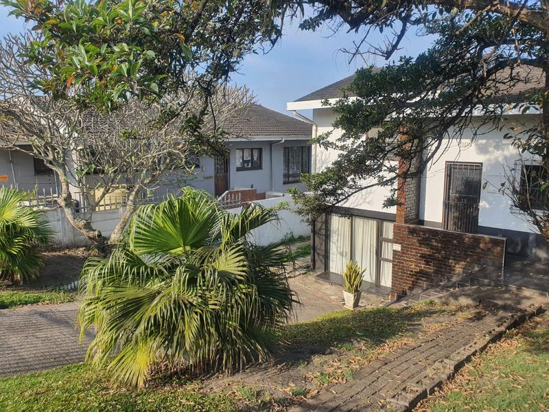 3 Bedroom Property for Sale in St Michaels On Sea KwaZulu-Natal