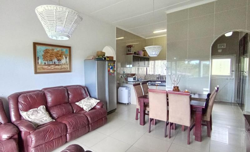 3 Bedroom Property for Sale in St Michaels On Sea KwaZulu-Natal