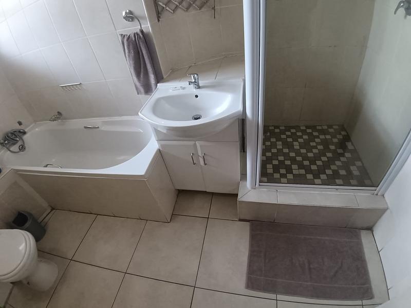 2 Bedroom Property for Sale in Margate Beach KwaZulu-Natal