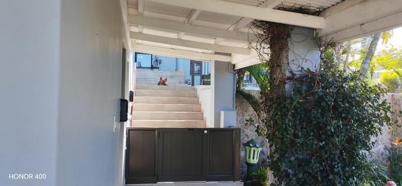 4 Bedroom Property for Sale in Manaba Beach KwaZulu-Natal