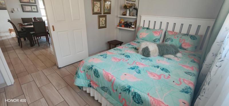 4 Bedroom Property for Sale in Manaba Beach KwaZulu-Natal