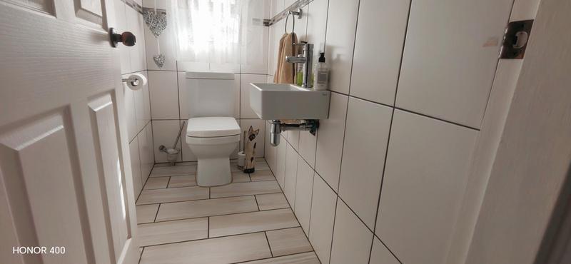 4 Bedroom Property for Sale in Manaba Beach KwaZulu-Natal