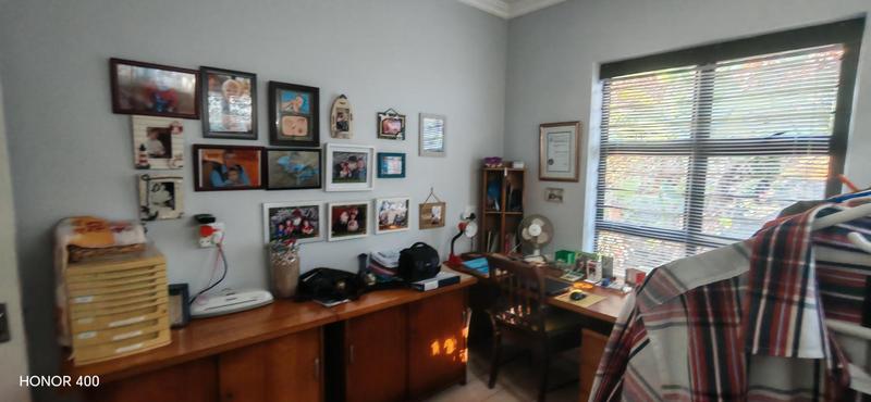 4 Bedroom Property for Sale in Manaba Beach KwaZulu-Natal