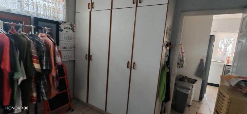 4 Bedroom Property for Sale in Manaba Beach KwaZulu-Natal