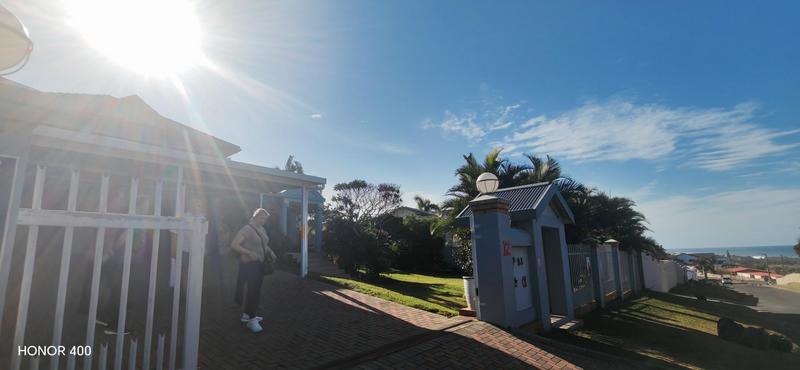 4 Bedroom Property for Sale in Manaba Beach KwaZulu-Natal