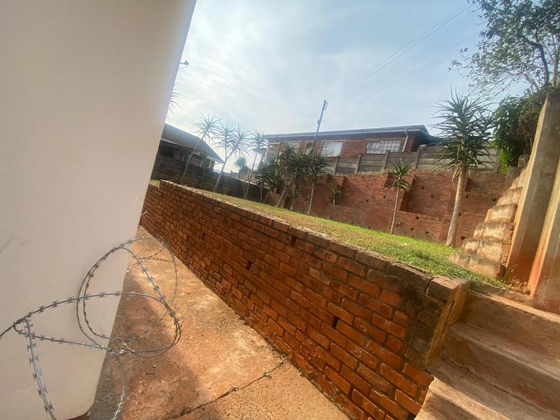 3 Bedroom Property for Sale in Raisethorpe KwaZulu-Natal