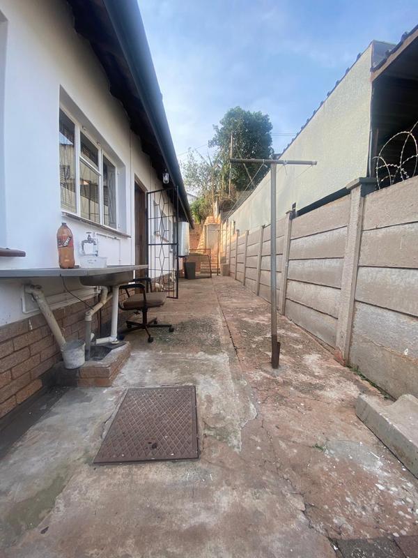 3 Bedroom Property for Sale in Raisethorpe KwaZulu-Natal