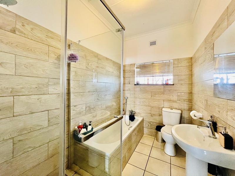 3 Bedroom Property for Sale in Woodlands KwaZulu-Natal