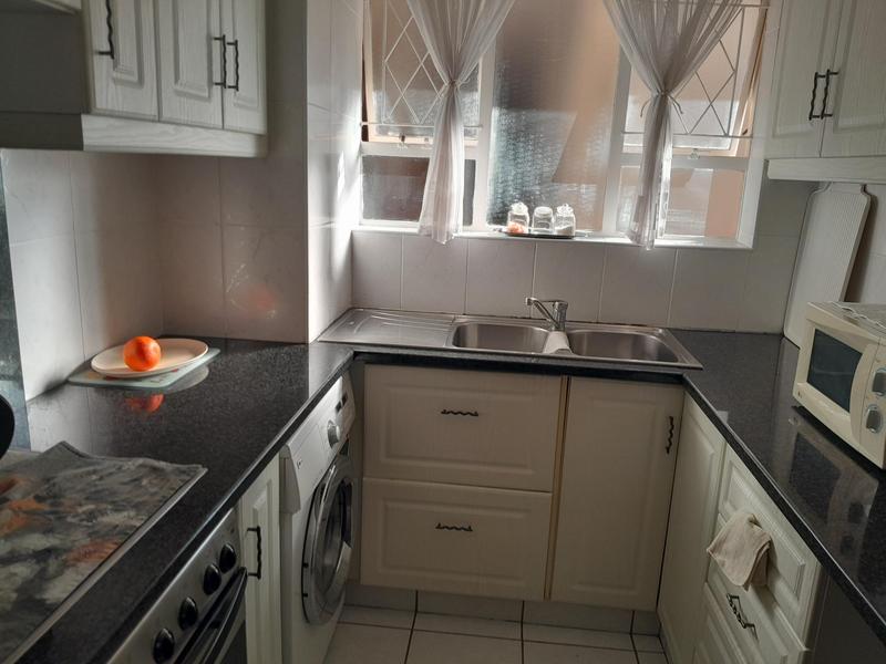 1 Bedroom Property for Sale in North Beach KwaZulu-Natal
