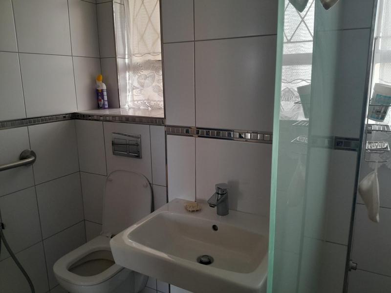 1 Bedroom Property for Sale in North Beach KwaZulu-Natal
