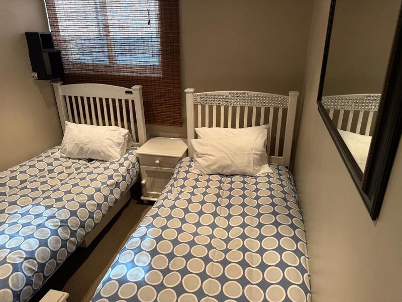 1 Bedroom Property for Sale in Point Waterfront KwaZulu-Natal
