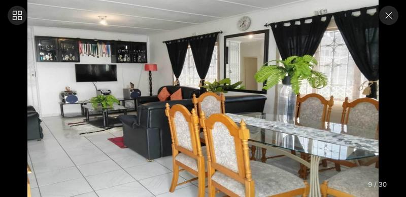 3 Bedroom Property for Sale in Shallcross KwaZulu-Natal
