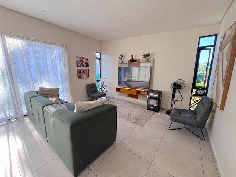 To Let 2 Bedroom Property for Rent in Margate KwaZulu-Natal
