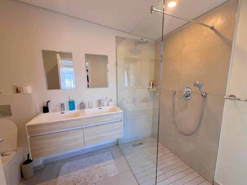 To Let 2 Bedroom Property for Rent in Margate KwaZulu-Natal