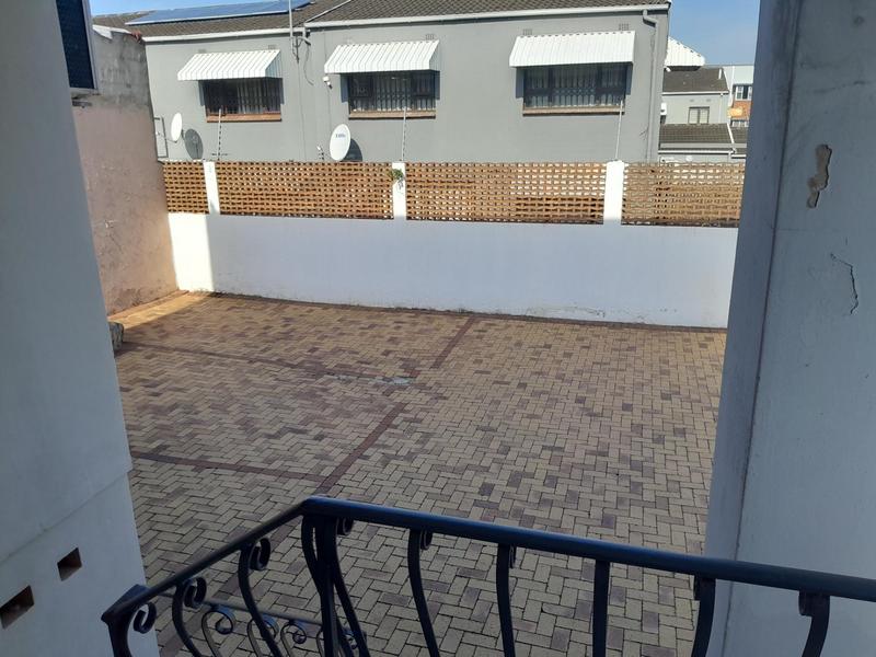 To Let 3 Bedroom Property for Rent in Essenwood KwaZulu-Natal