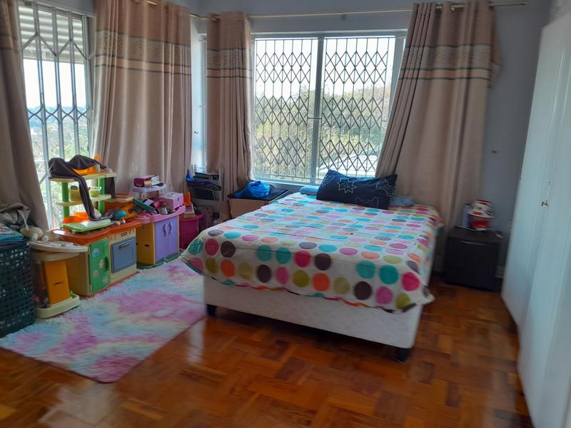 To Let 4 Bedroom Property for Rent in Sherwood KwaZulu-Natal