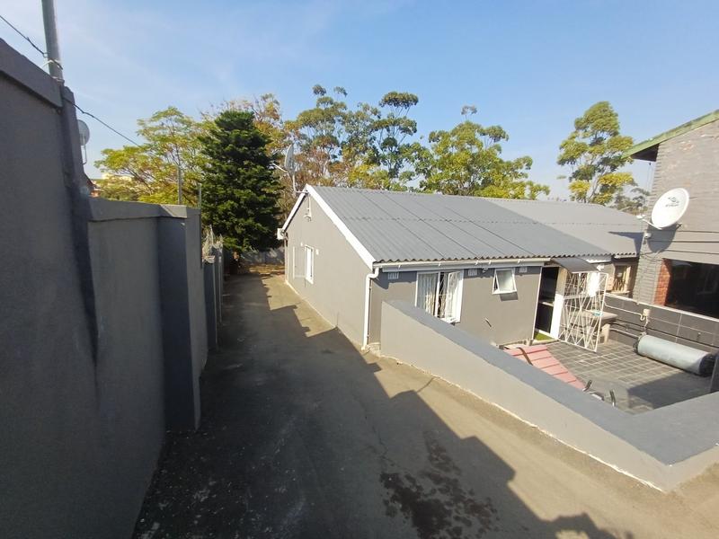 3 Bedroom Property for Sale in Stonebridge KwaZulu-Natal
